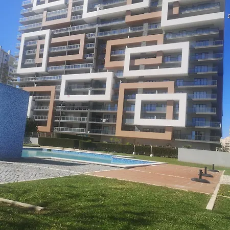 Rocha T Apartment